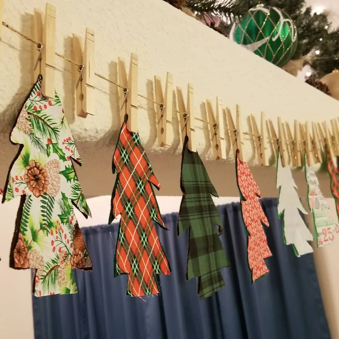 Christmas decor: fabric double sided Christmas trees