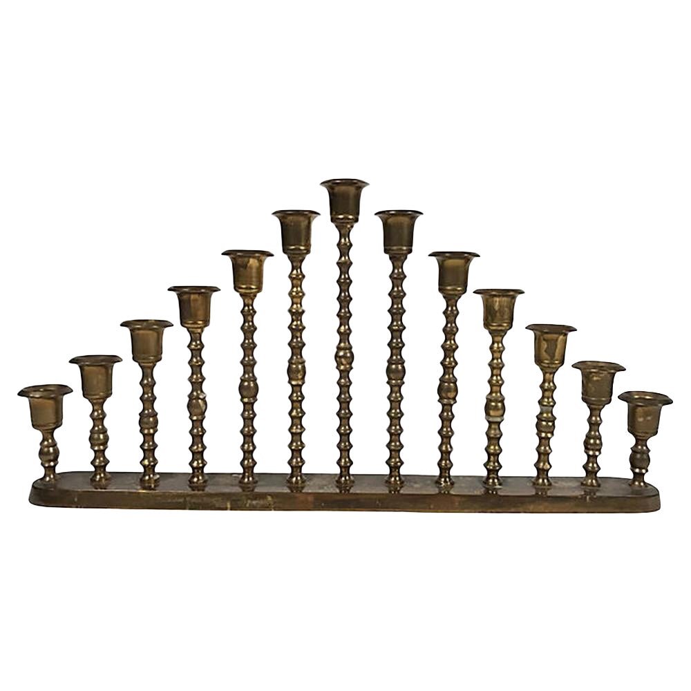 graduated-brass-candlestick-stand-3638.jpeg