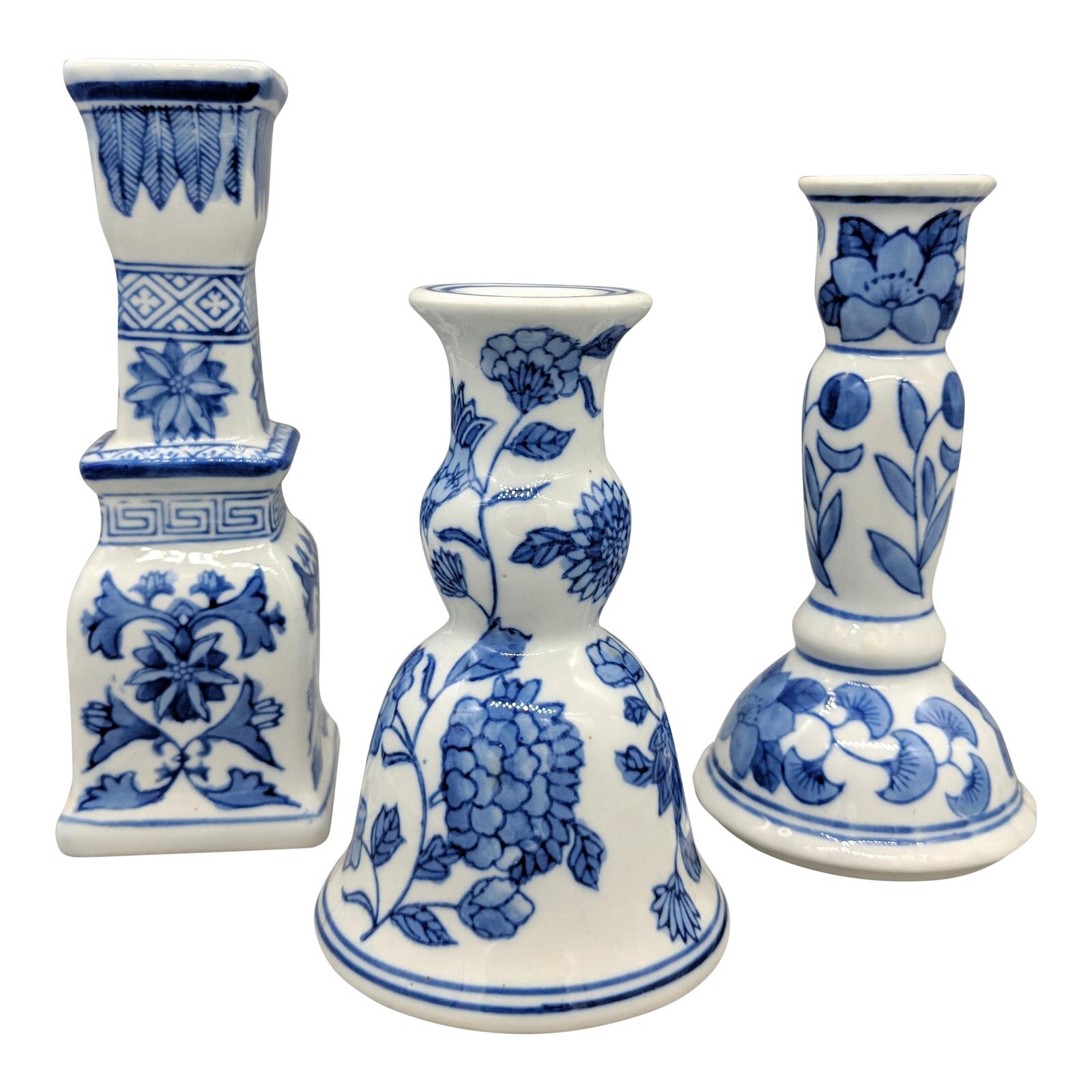 vintage-blue-and-white-chinoiserie-candlesticks-set-of-3-1662.jpeg