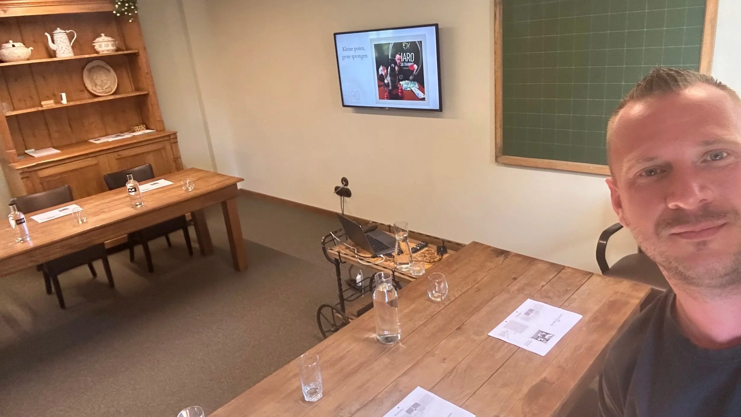 Bijscholing over puppy socialisatie en specialisatie bij Gedragscentrum voor Honden Laura Bangels