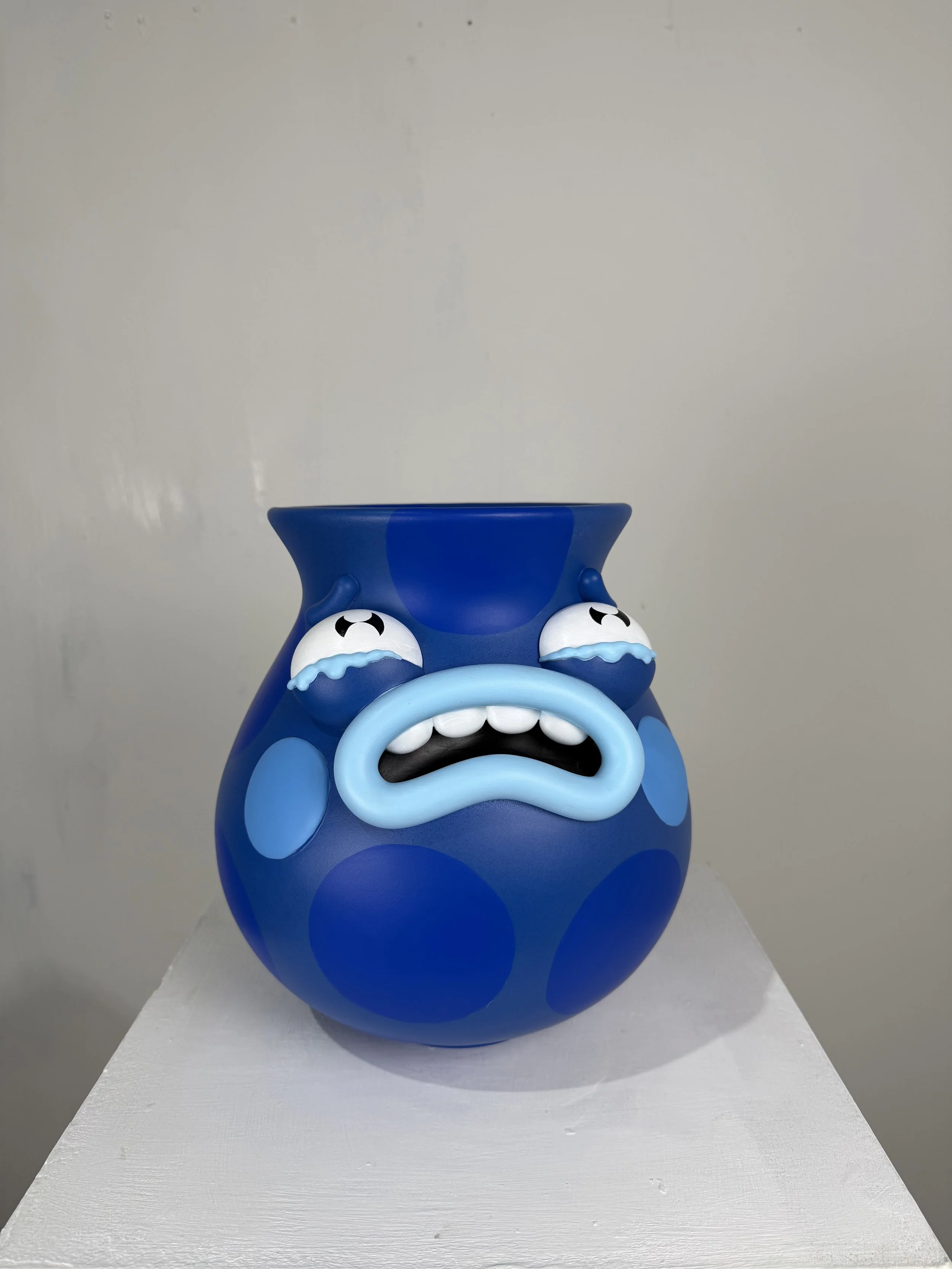 DIFFUSE BLUE ON BLUE