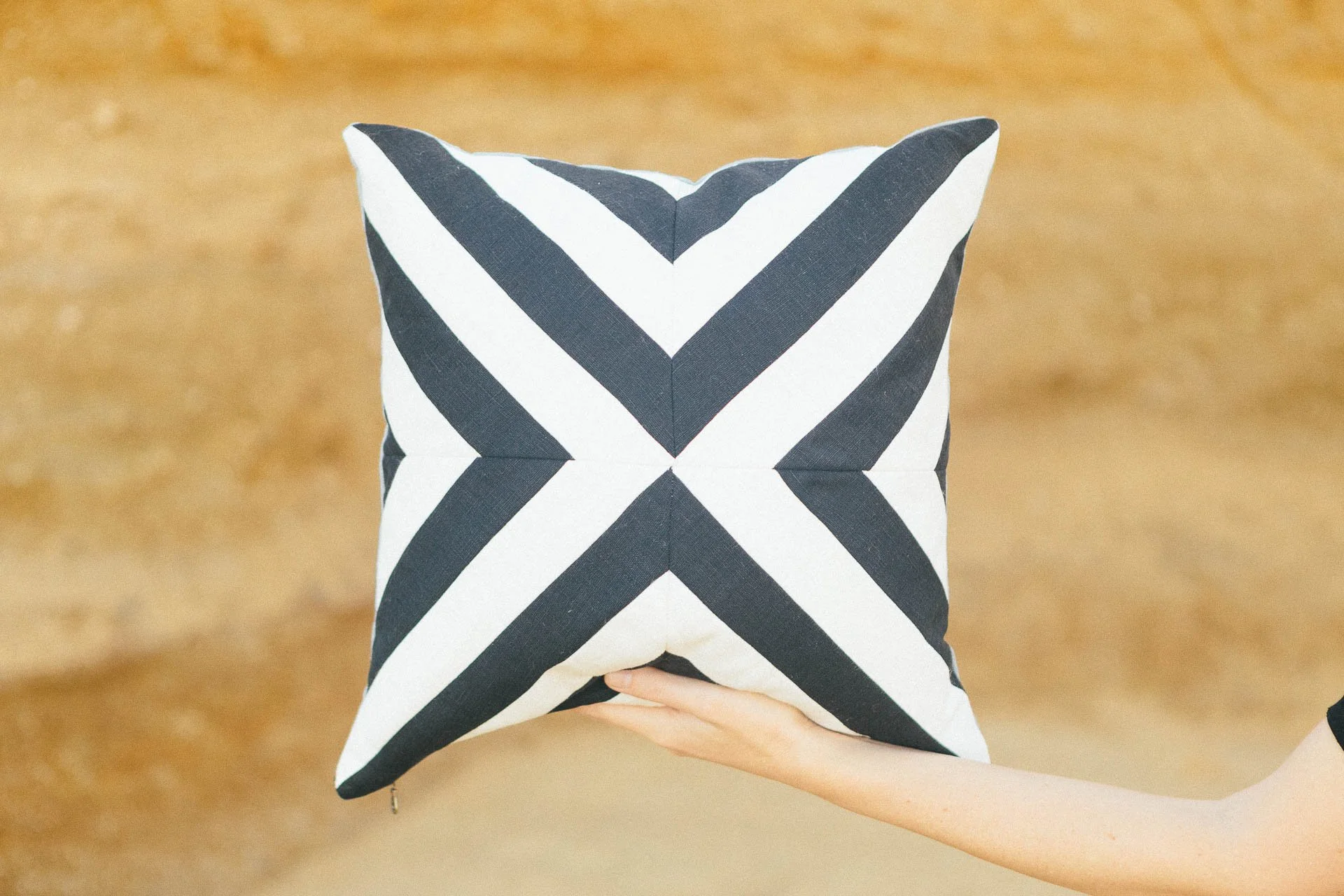Ex Linen Pillow