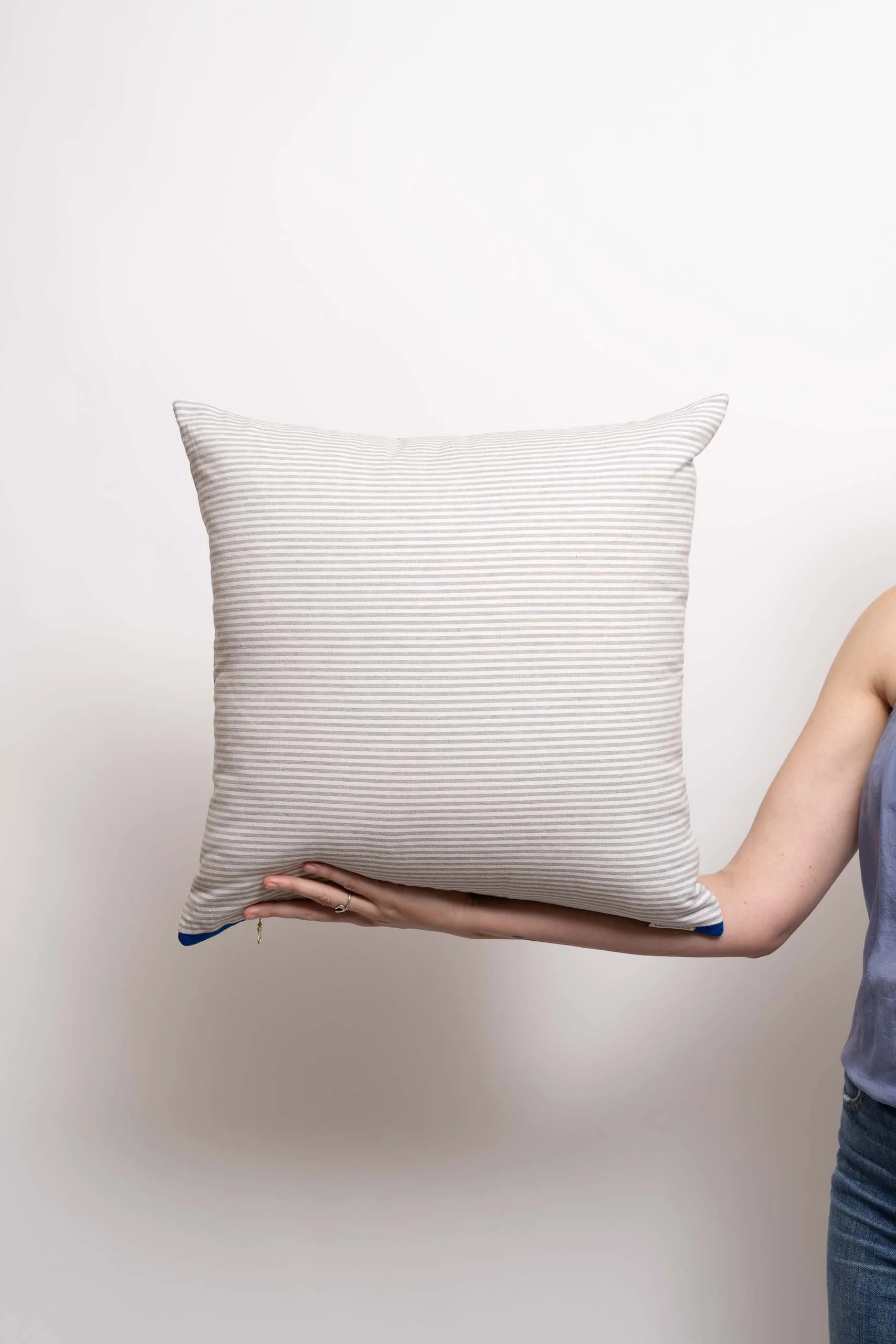 Rialto pillow vacilando studios