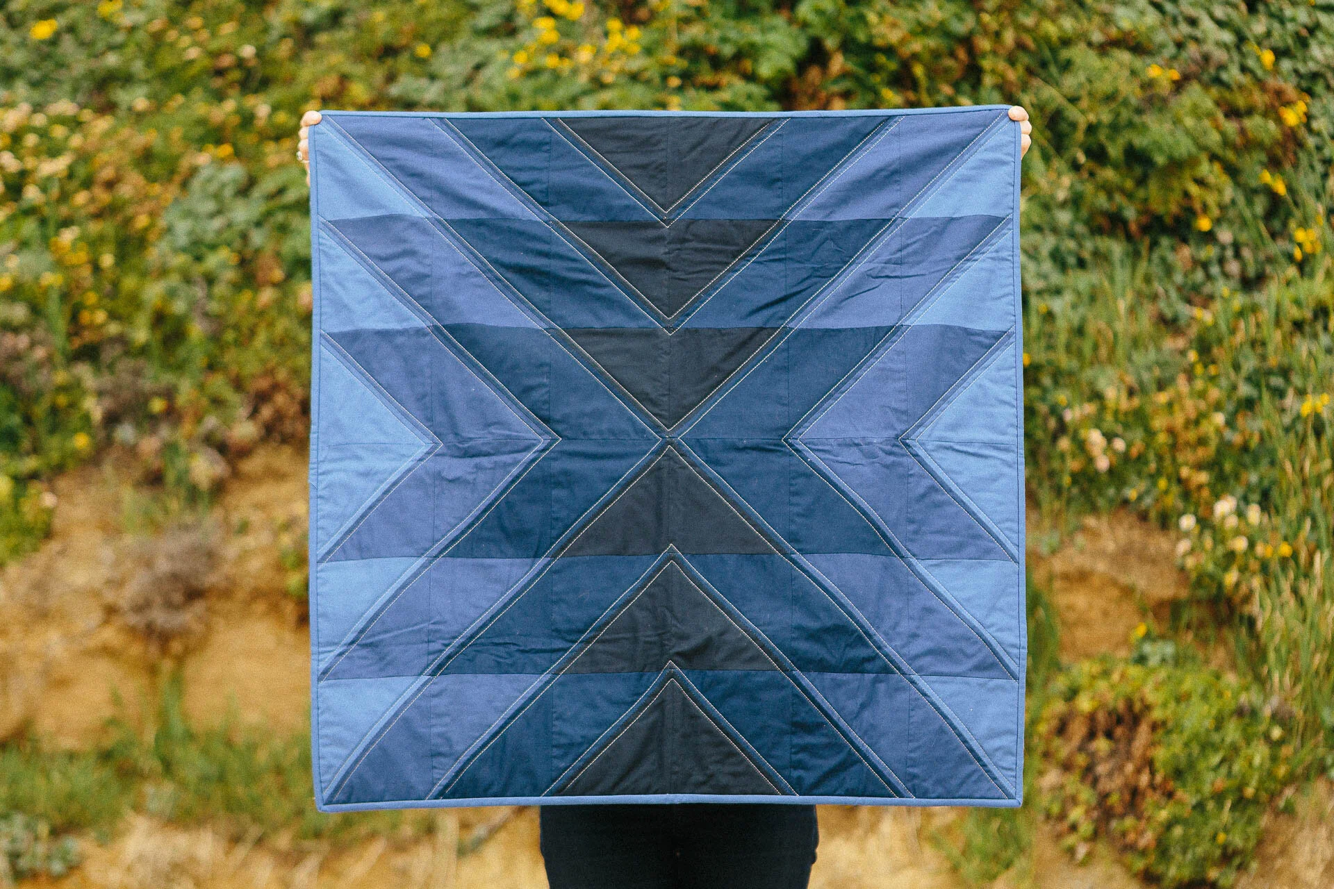 Slow Coast Quilt - Night