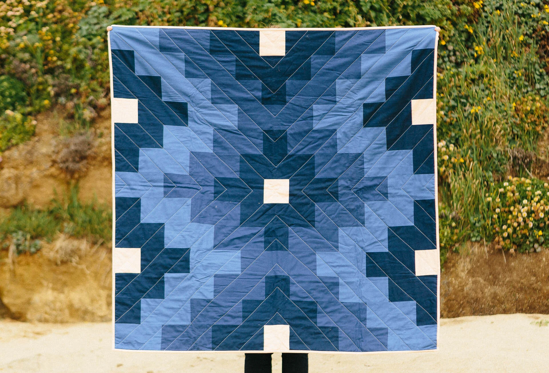 Lone Rock Quilt - Night