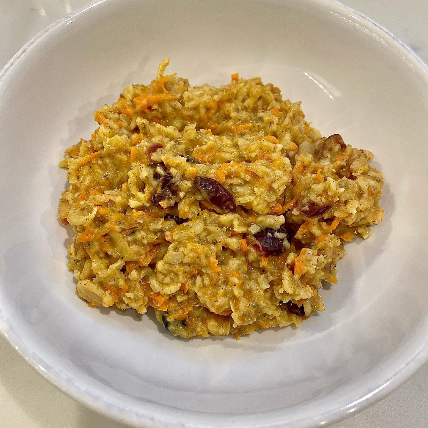 🥕 Carrot Cake Oatmeal 🥕 

As a feeding therapist, I&rsquo;m all about taking a basic dish and boosting the nutritional value however I can, without compromising the taste or texture too much. My girls absolutely love oatmeal, and I like coming up w