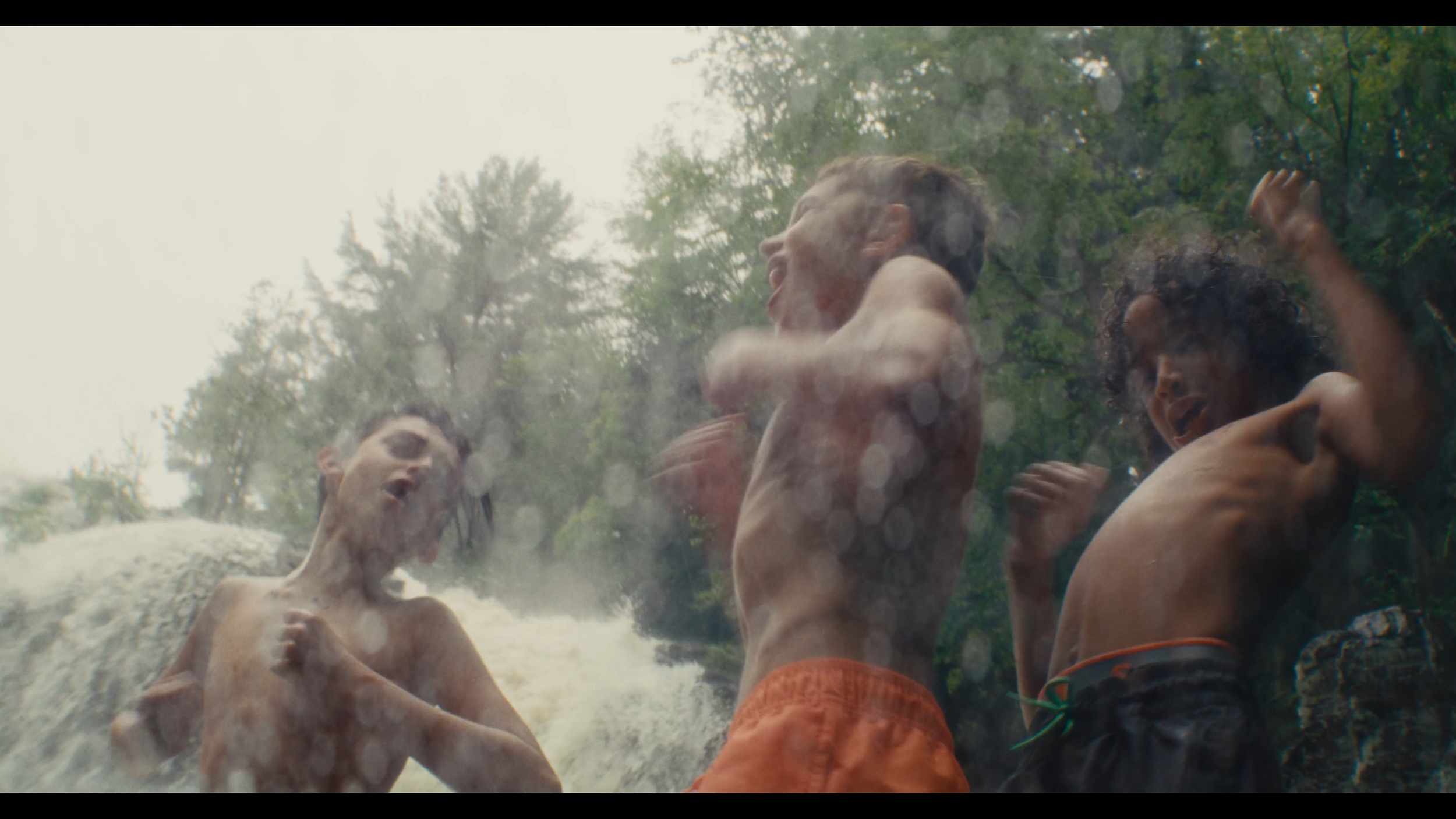 Sequence 01.00_05_35_01.Still075.png