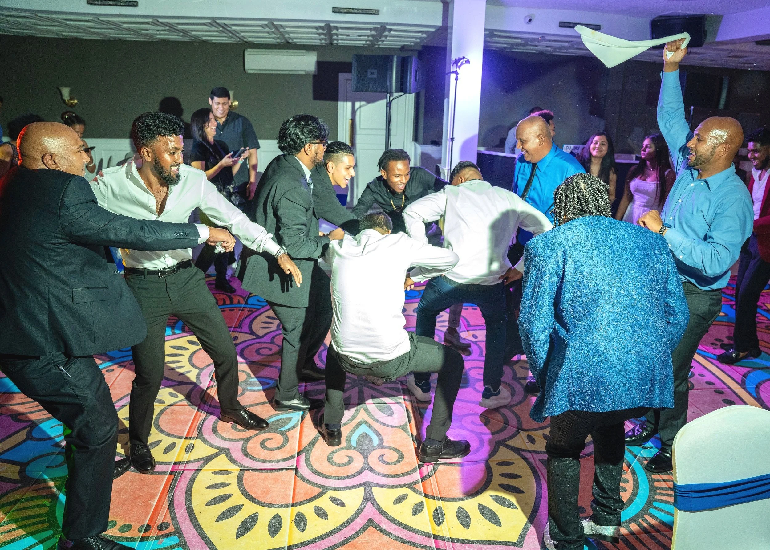 StephensParty360.jpg
