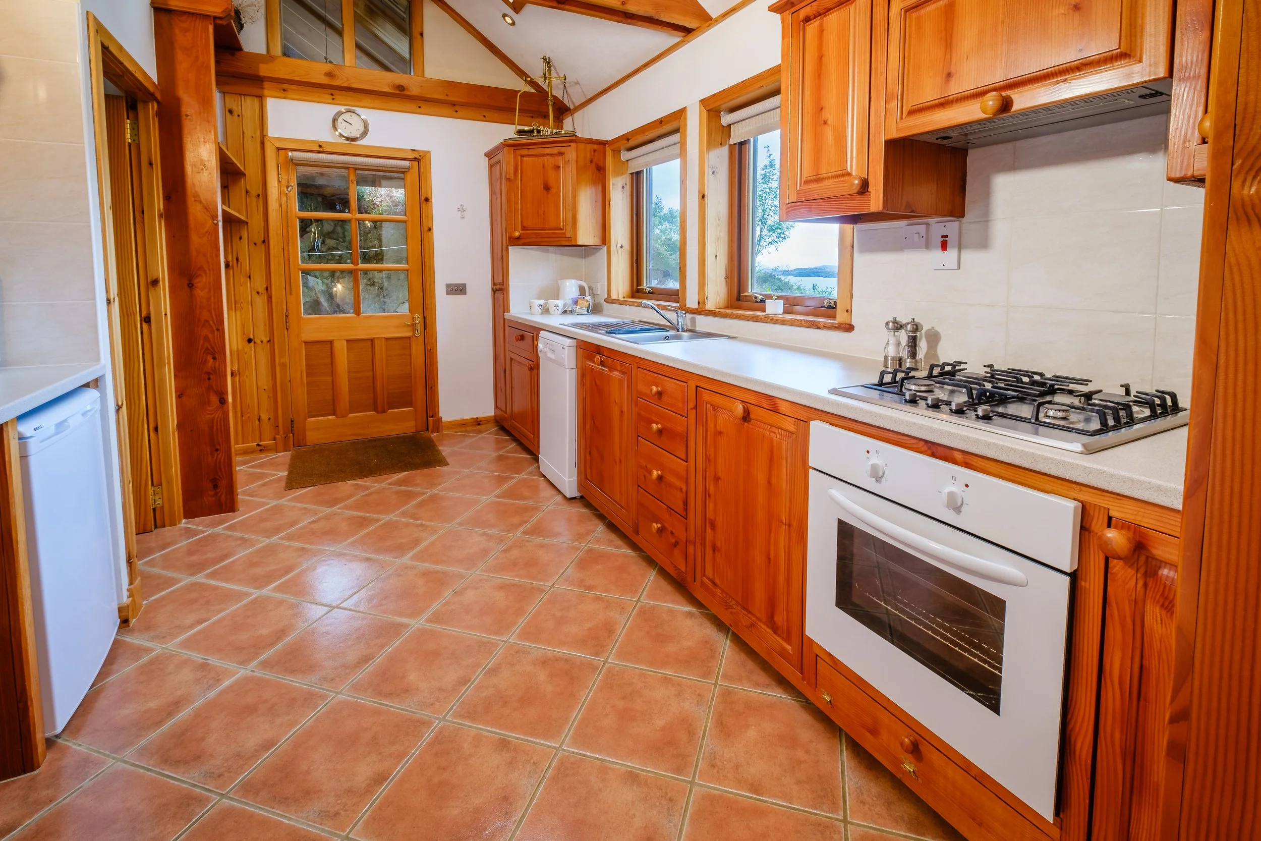 Kitchen overlooking woodland and Loch Sunart. BB3P6678.jpgUsige Beo Self catering cottage on the shores of Loch sunart,  Ardnamurchan (Copy)