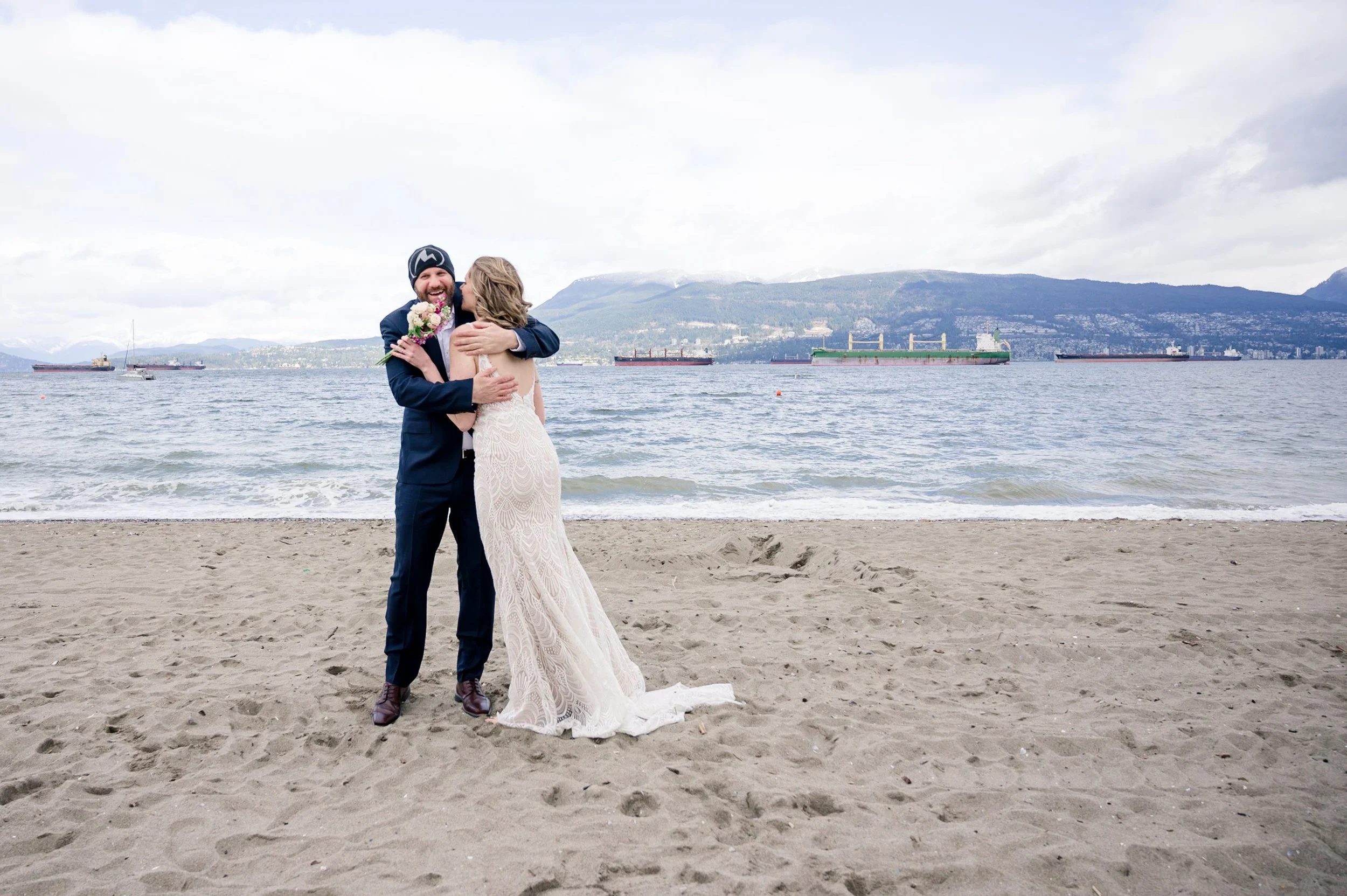 beach elopement photography