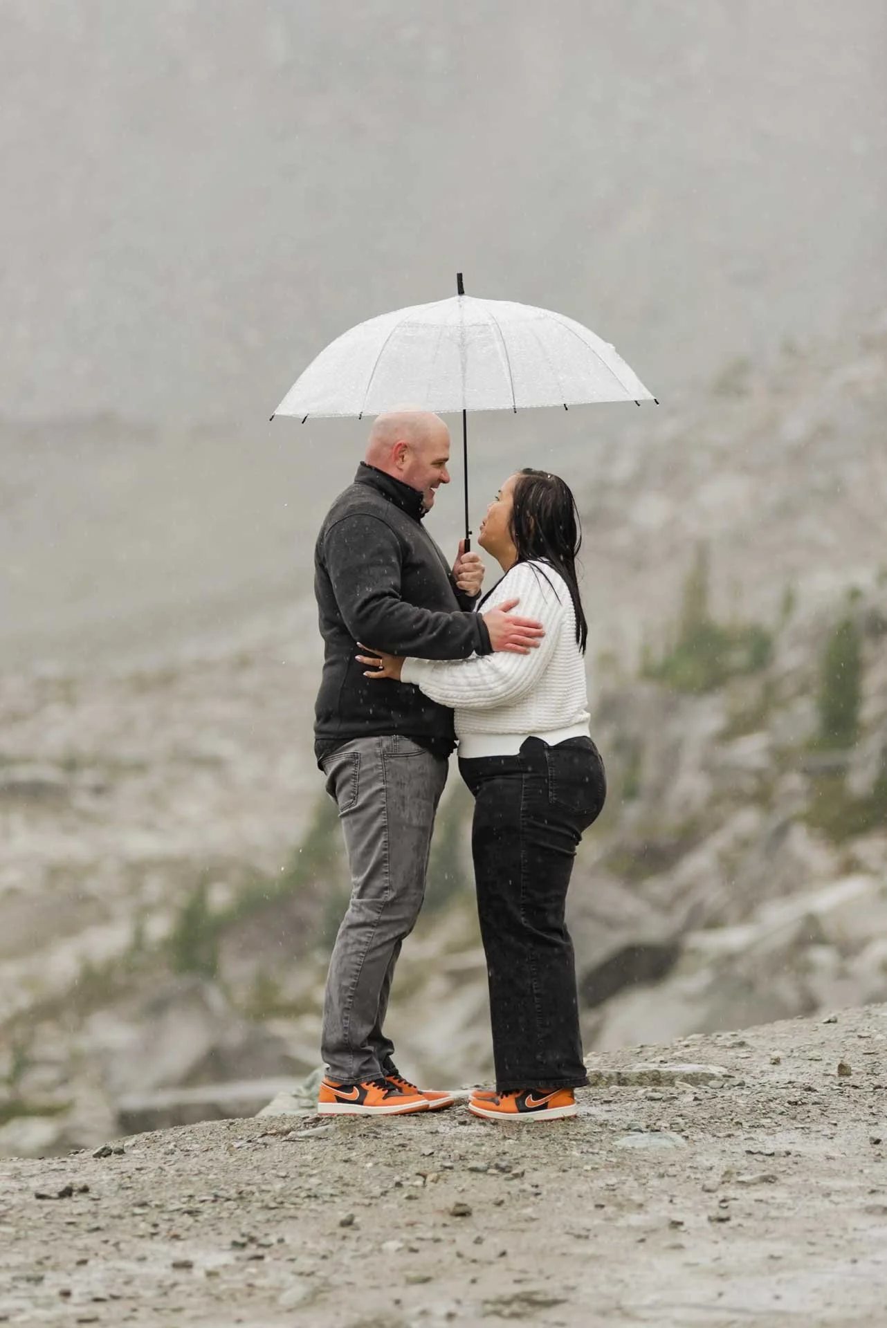 rainy engagement photos 014.jpg