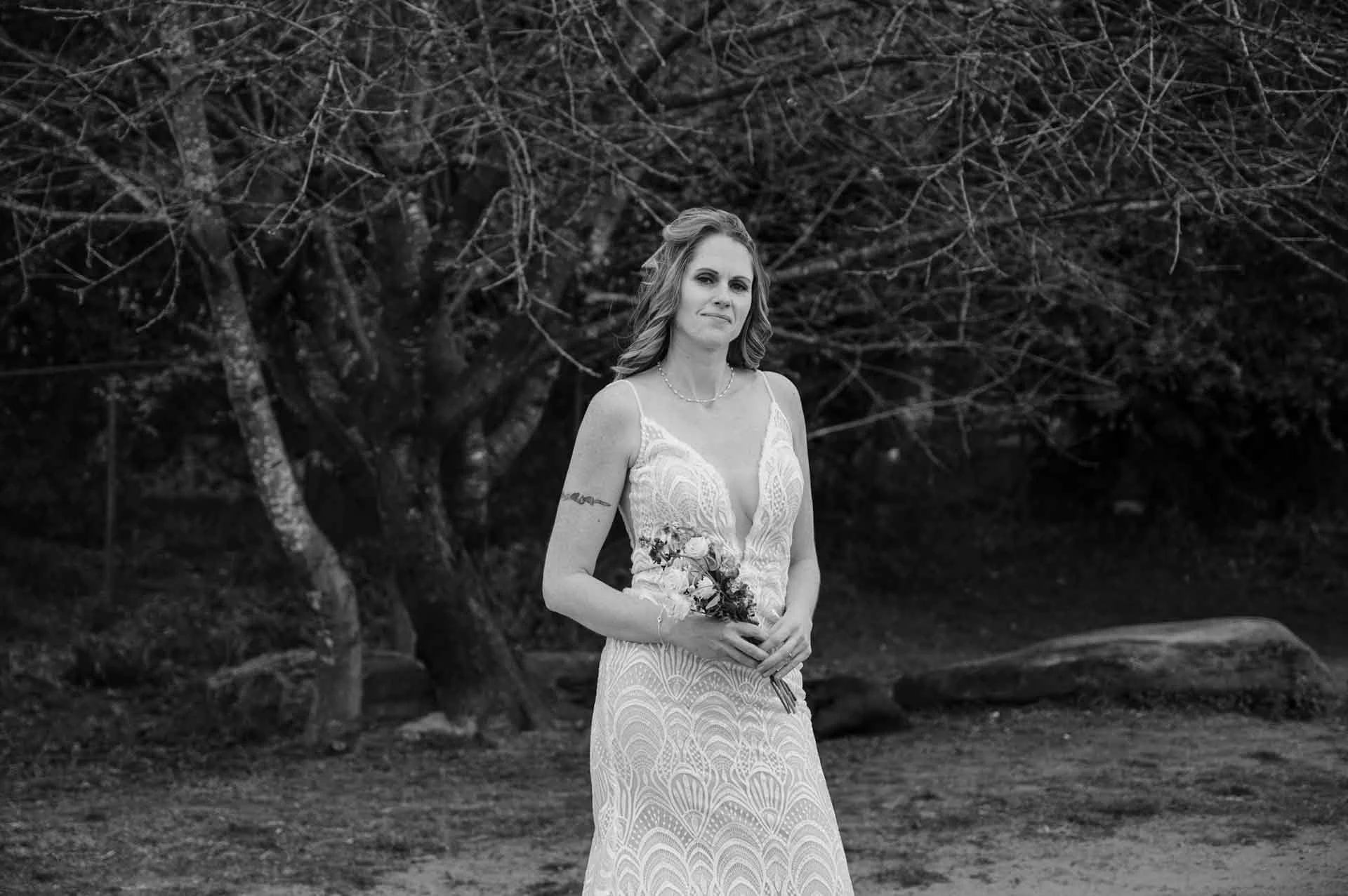 small intimate beach wedding photos 003.jpg
