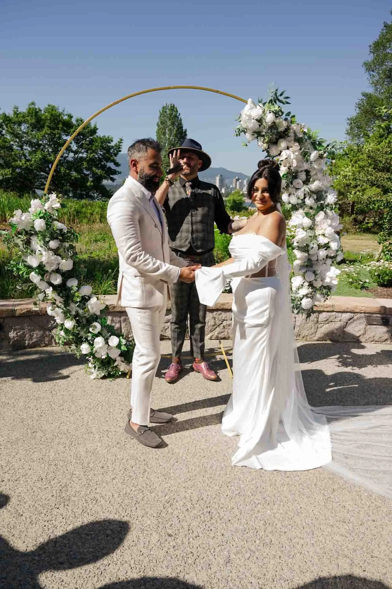 hidden benefits of a micro wedding 003.jpg