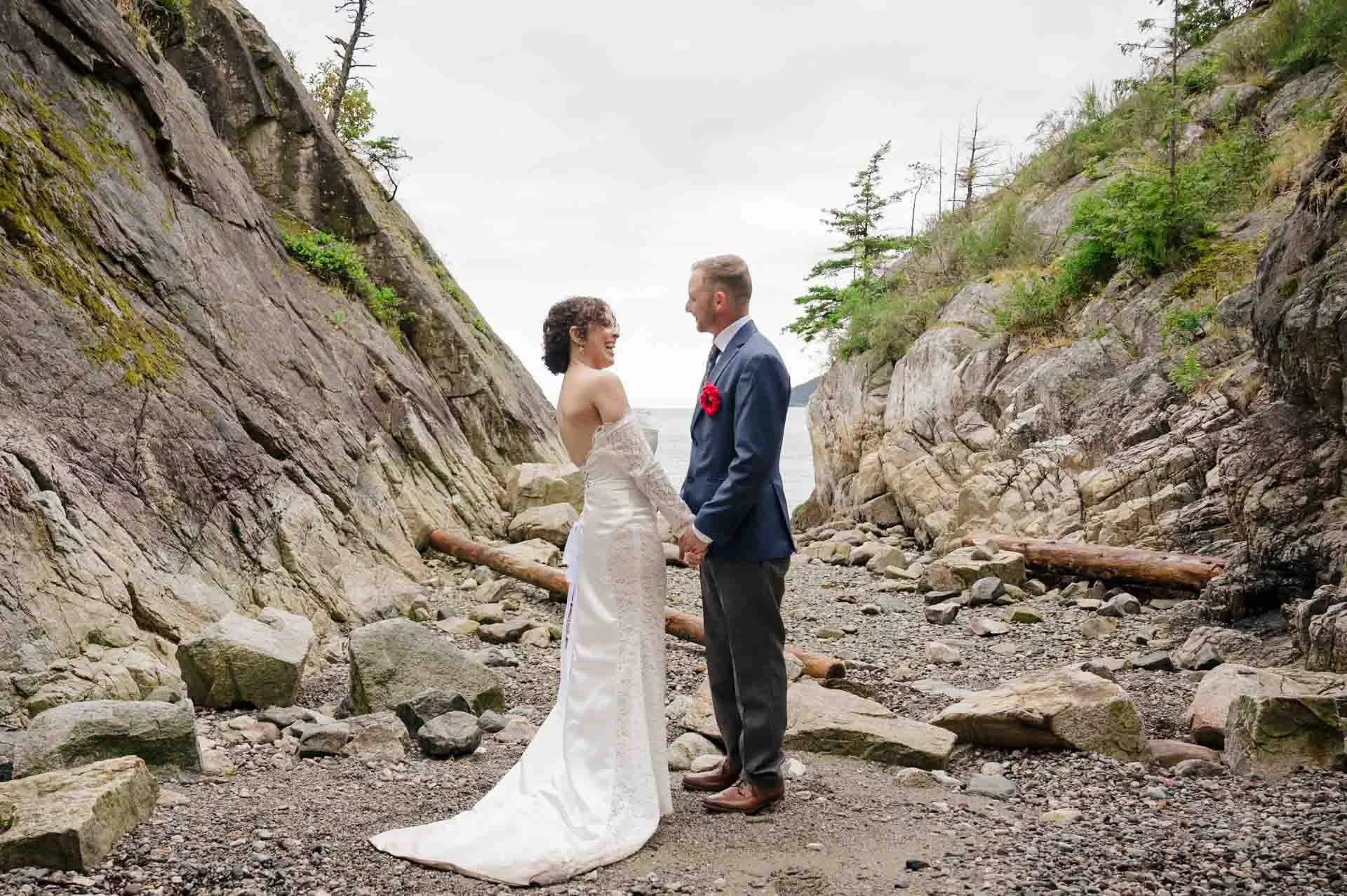 what is an adventure elopement 044.jpg