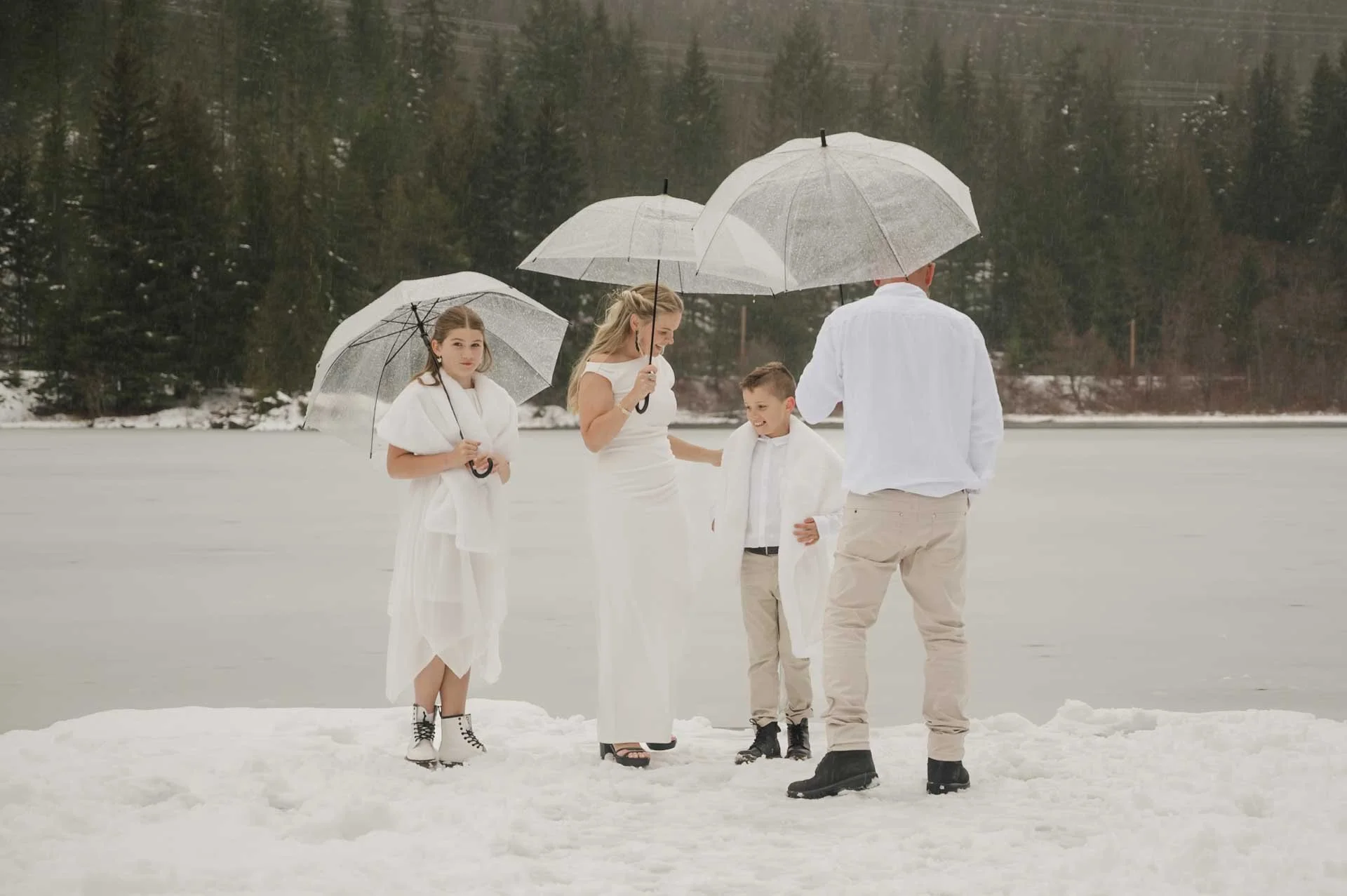 nita lake elopement 021.jpg