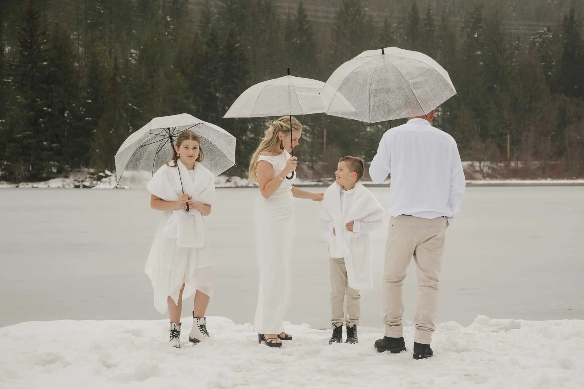 nita lake elopement 022.jpg