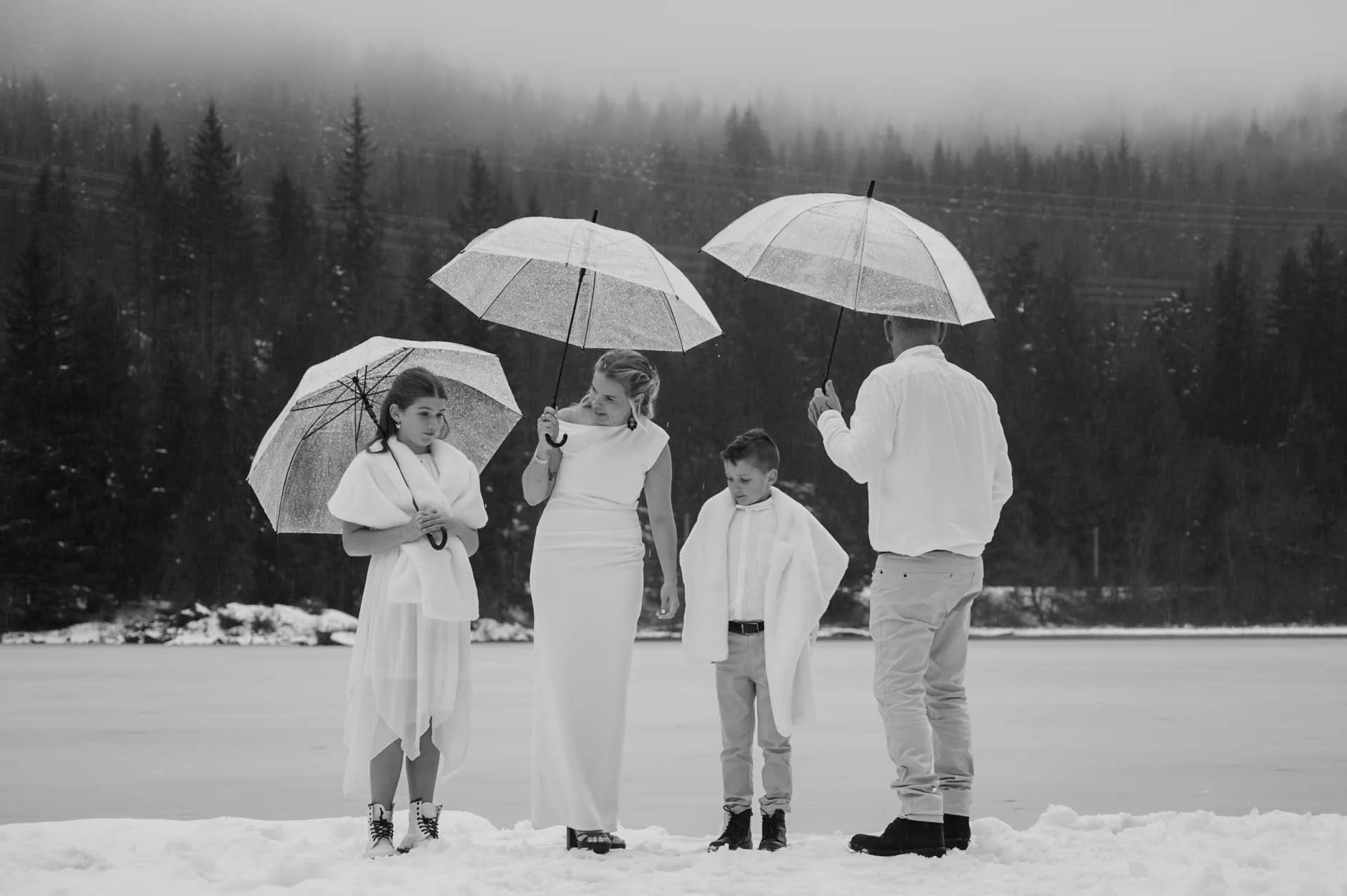 nita lake elopement 025.jpg