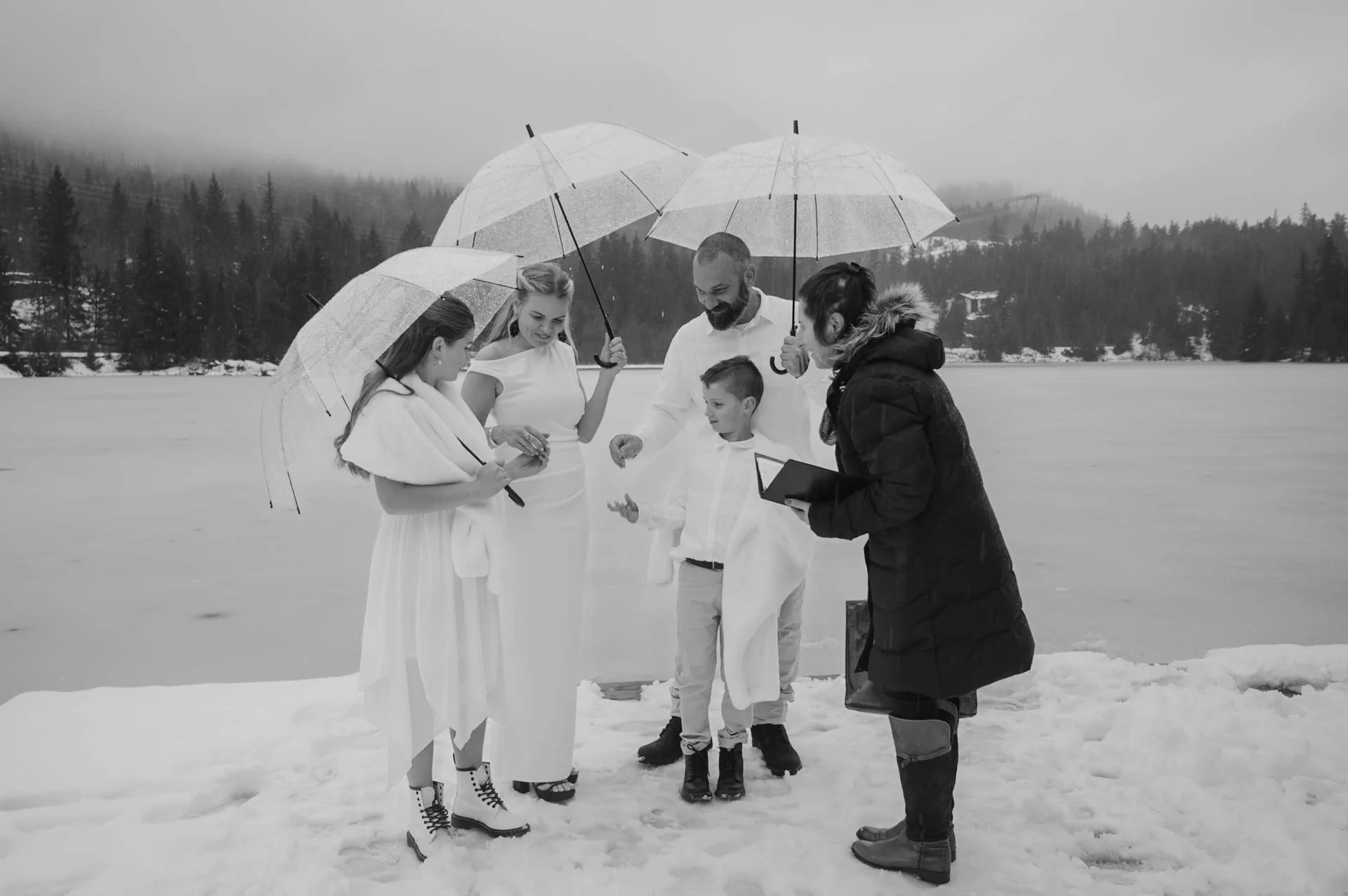 nita lake elopement 029.jpg