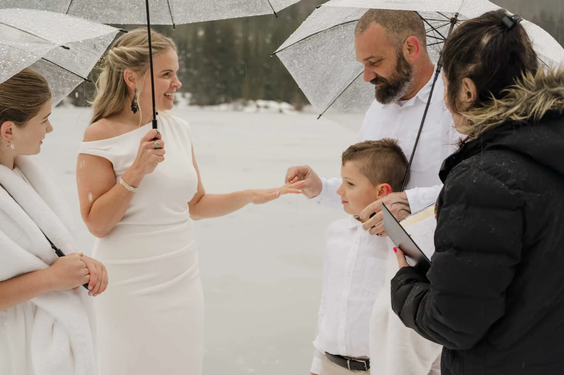 nita lake elopement 031.jpg