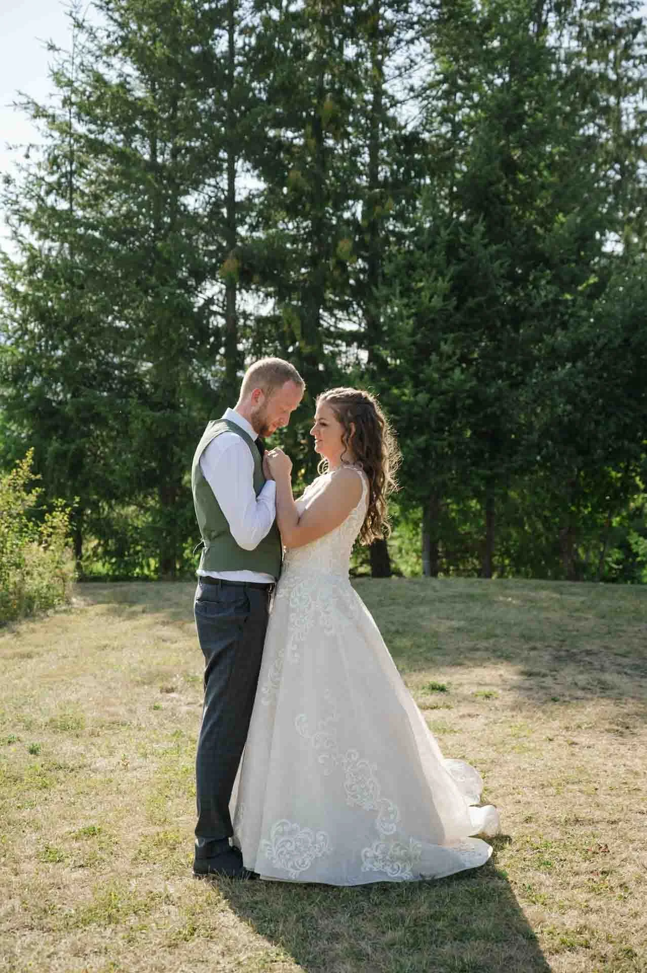 how to choose a wedding photographer 21.jpg