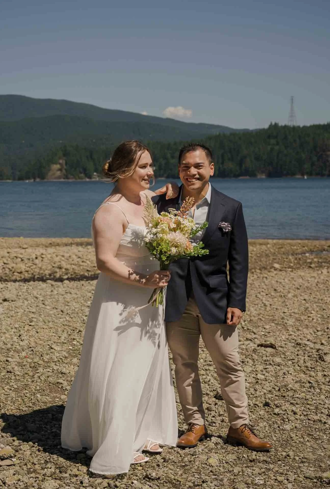 Deep cove elopement 023.jpg