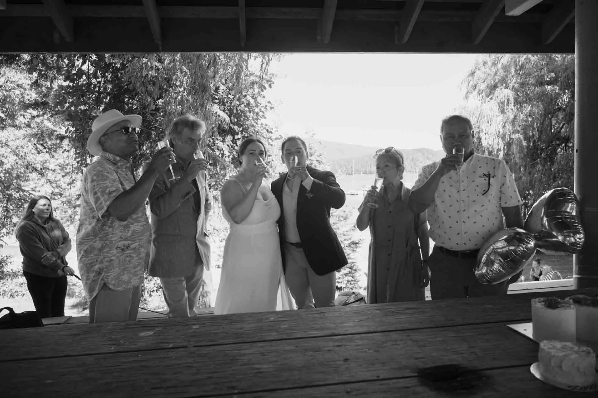 Deep cove elopement 029.jpg