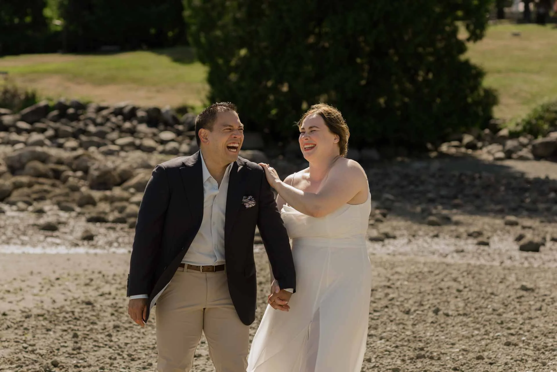 Deep cove elopement 041.jpg