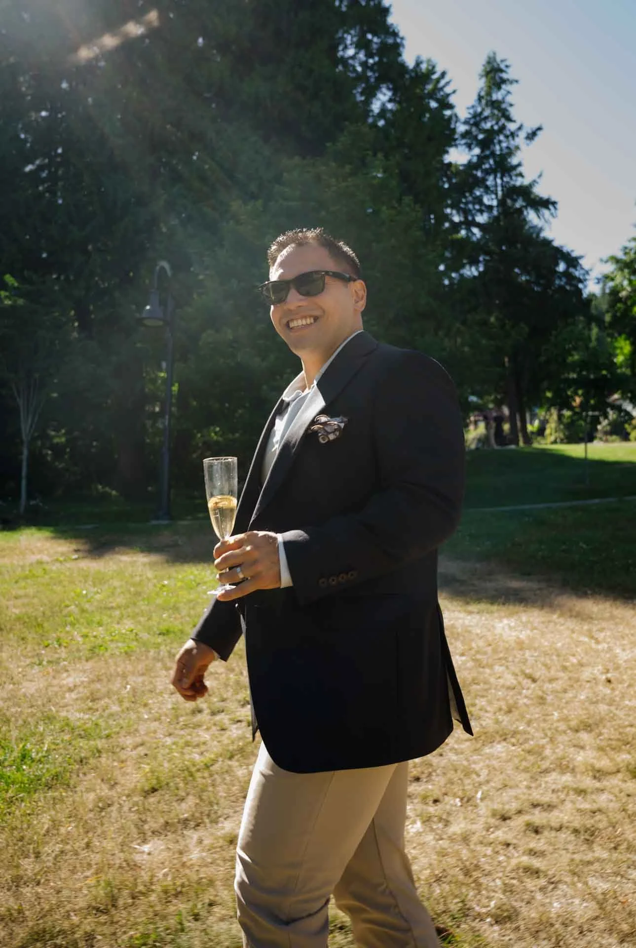 Deep cove elopement 046.jpg