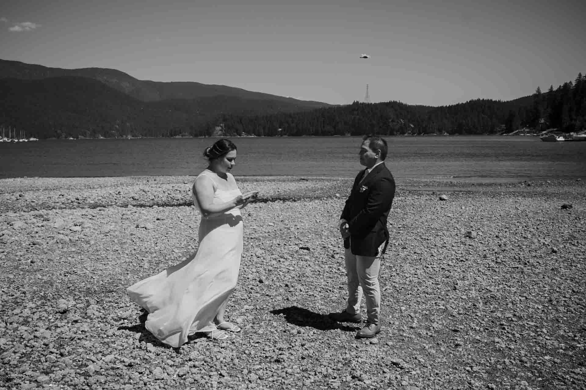 Places to Elope Outdoors in Vancouver 017.jpg
