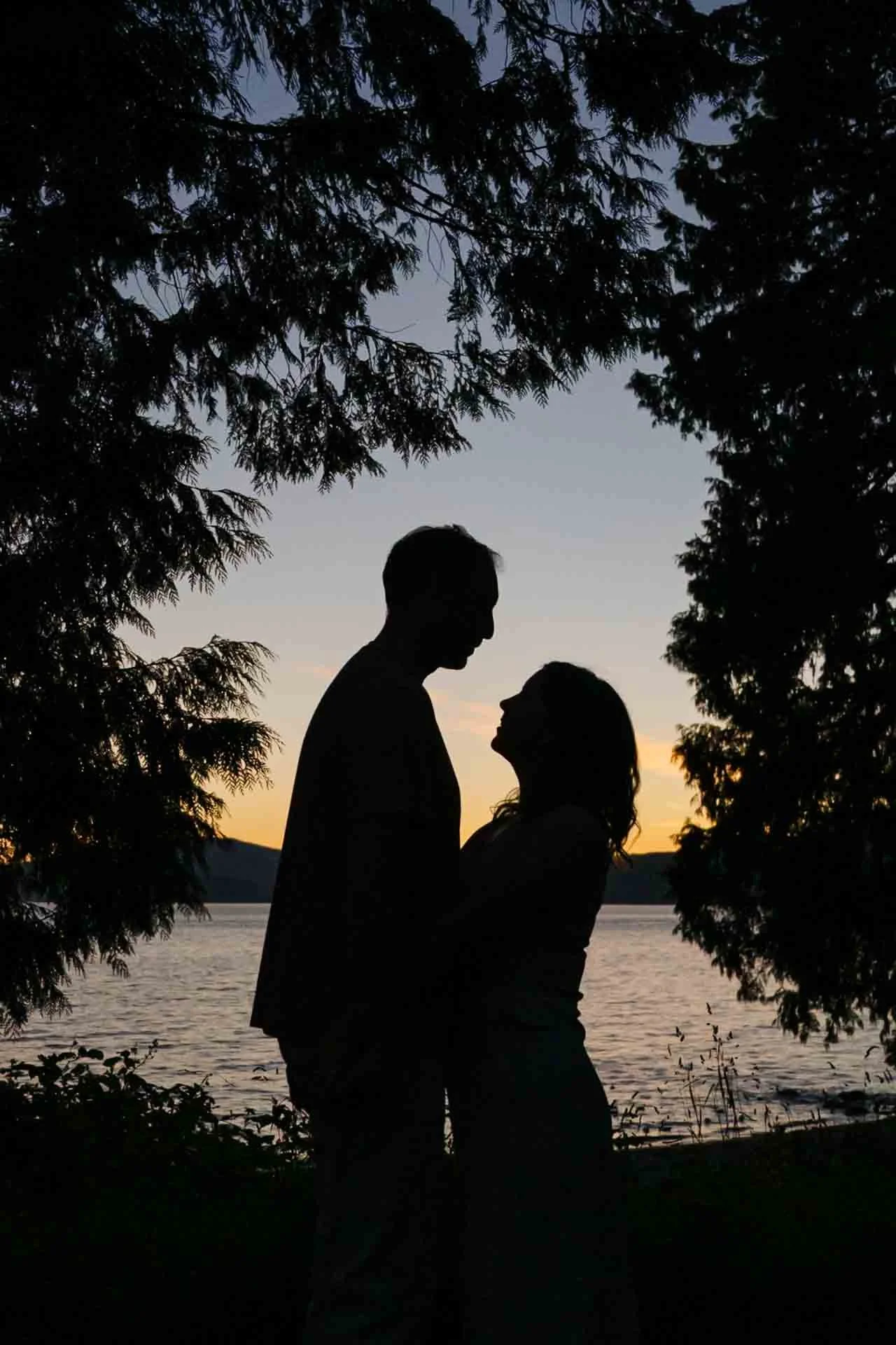 Places to Elope Outdoors in Vancouver 011.jpg