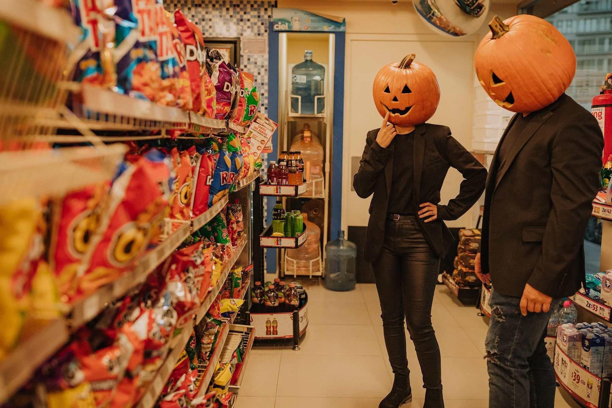 weddingphoto-halloweencouplephotoshooot 2.jpg