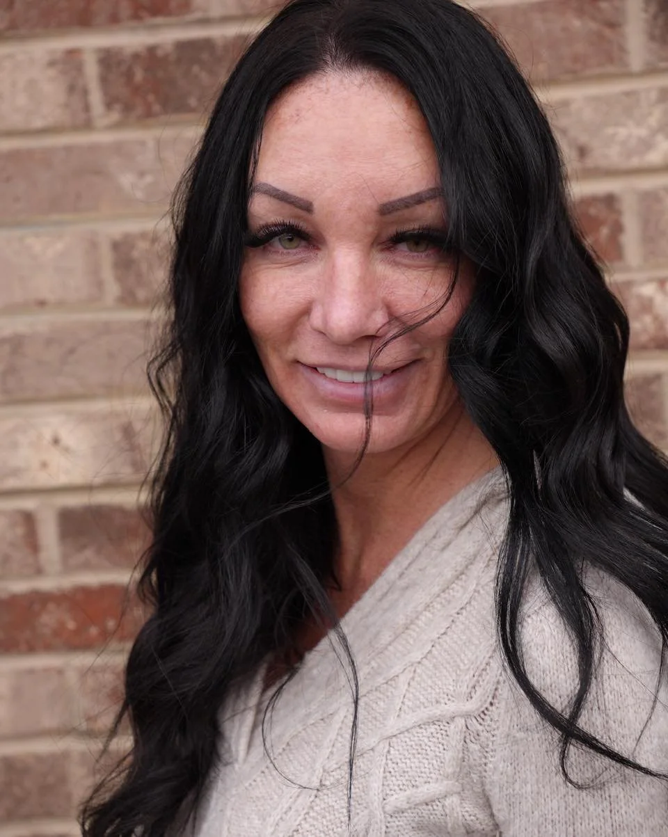 🌊✨ Long. Wavy. LUXE. ✨🌊
22 inches of hair that says vacation vibes every single day&mdash;even if you&rsquo;re just running errands. 😉

With Genius Wefts, you get:
💃 Effortless waves
💇🏼&zwj;♀️ Extra volume
🔥 That &ldquo;she&rsquo;s got it toge