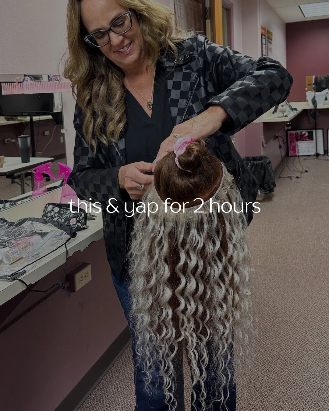 🫶 This&hellip; and yap for 2 hours.
Coffee, wine, or a fresh extensions&mdash; sometimes the best therapy is just good hair + good conversation. 💁🏼&zwj;♀️✨

📲 Book your appointment, let&rsquo;s sip, chat, and glam you up