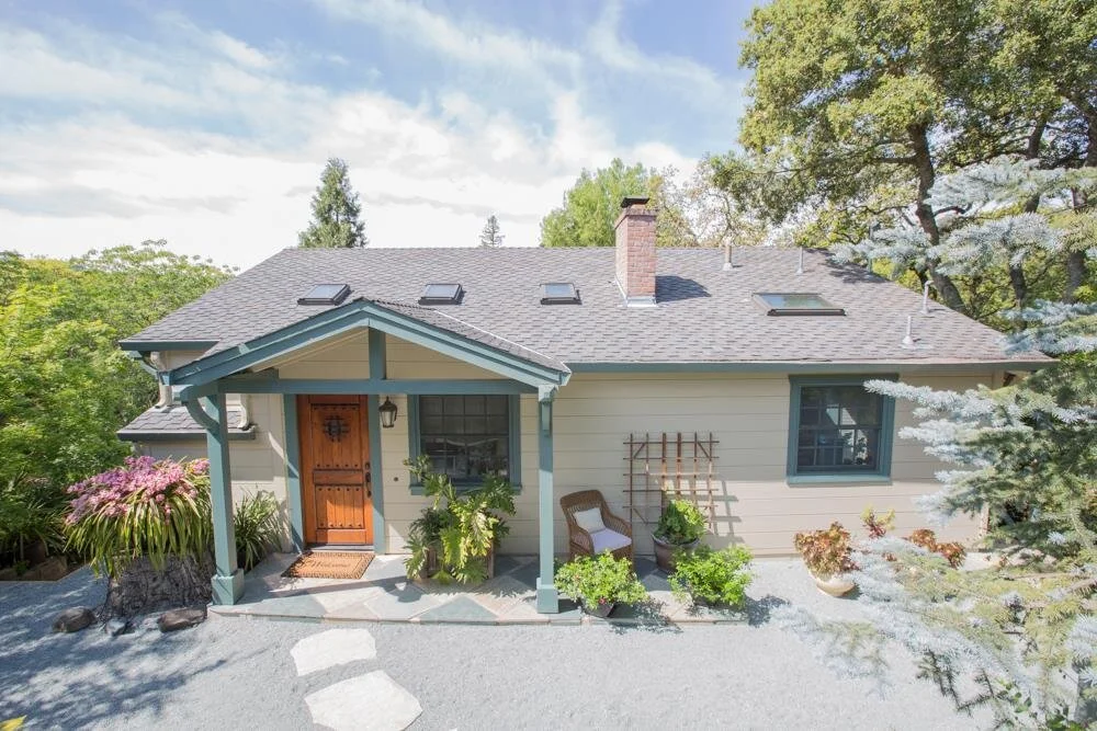 180 Lakeview Way, Redwood City, 94062
