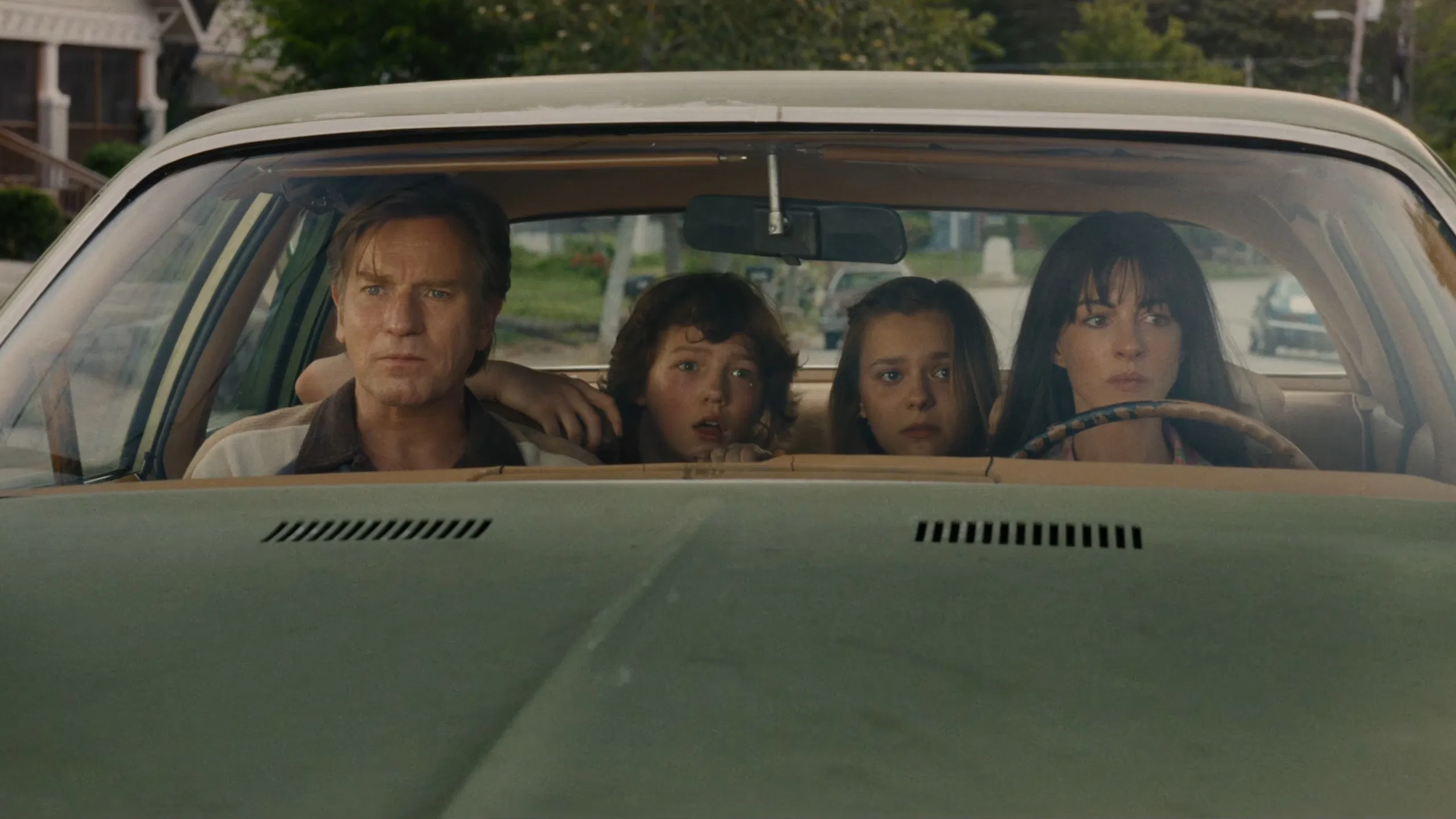 ‘The End of Oak Street’ REVIEW: The Devouring of the Past
