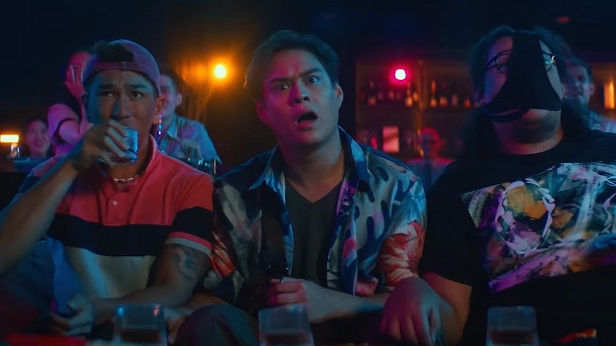I Am Not Big Bird: Film Review | SINEGANG.ph