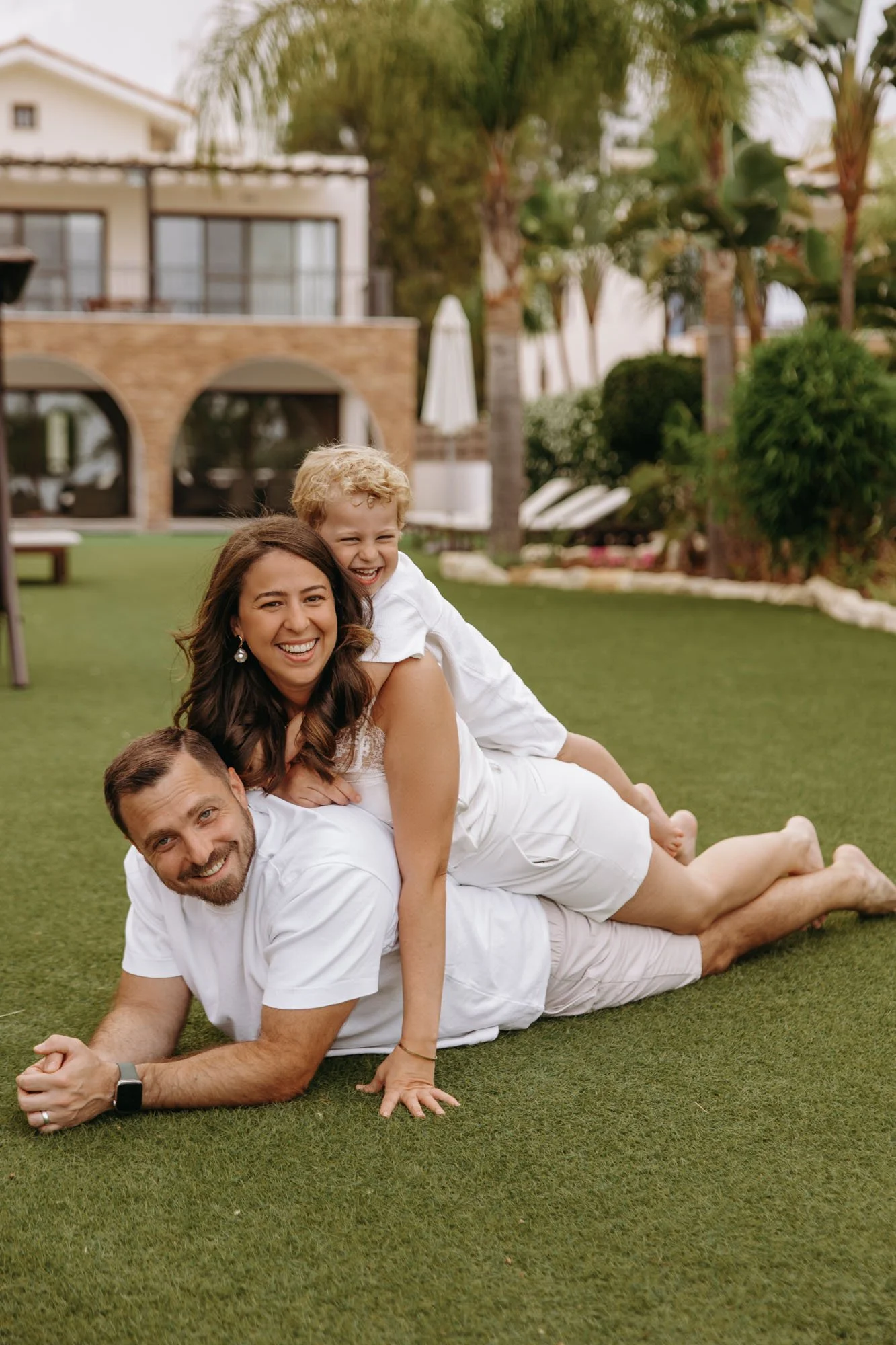 family-photographer-ayanapa-19.jpg