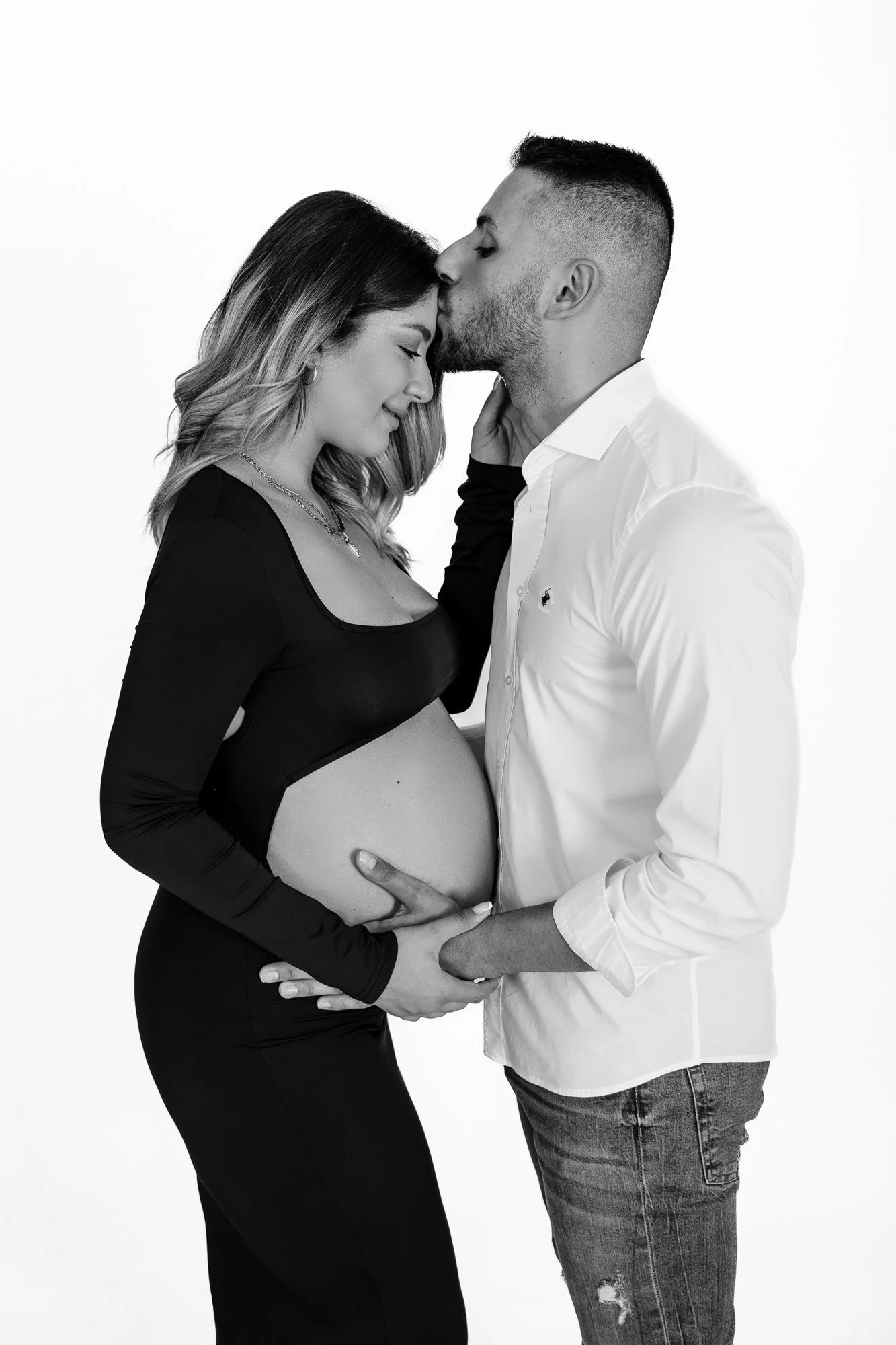 maternity photography in Stuudio, Limassol Cyprus