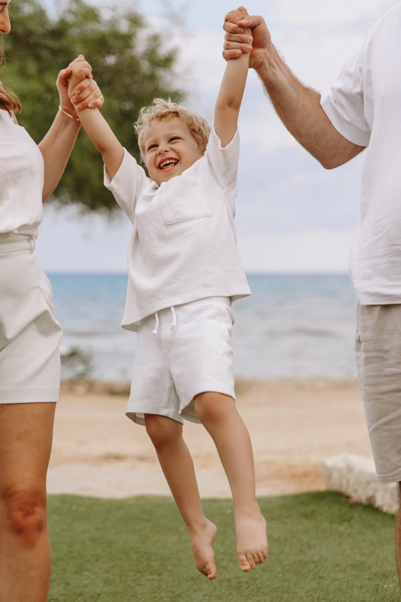 family-photographer-ayanapa-22.jpg