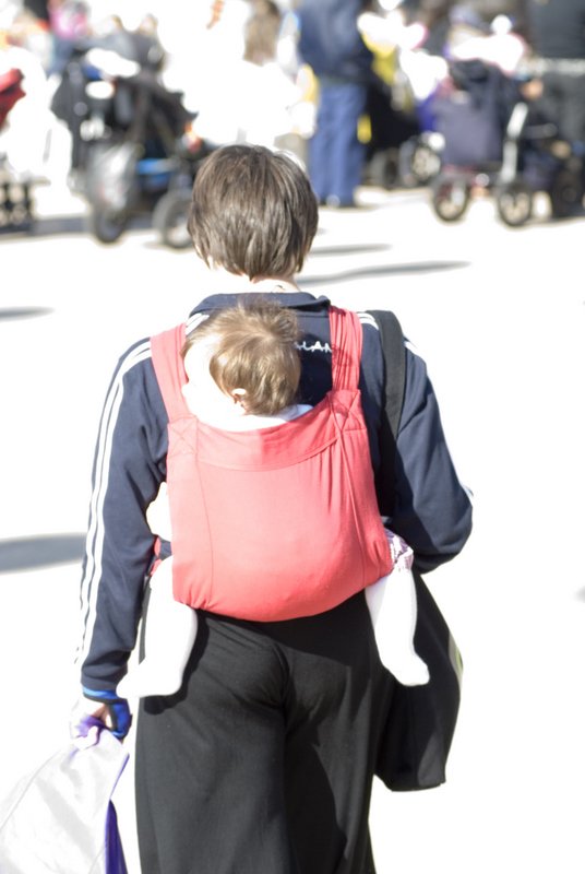 2007 - Mothers Play - 077.JPG