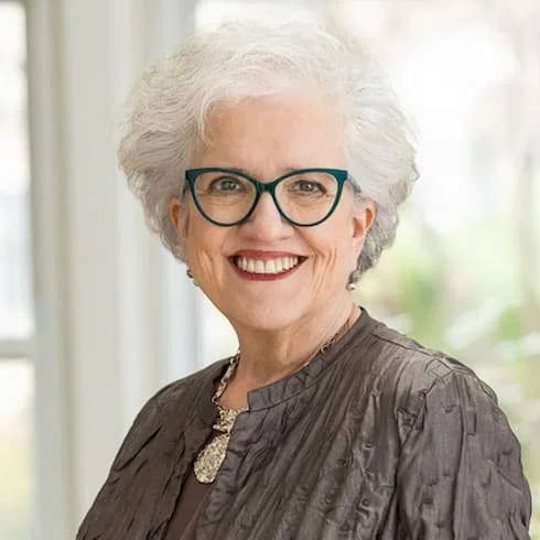 headshot of emily barrosse