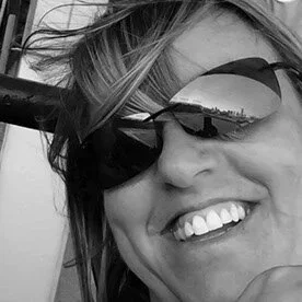 Laurie Entringer, book designer for Bold Story Press and Xander Press.
