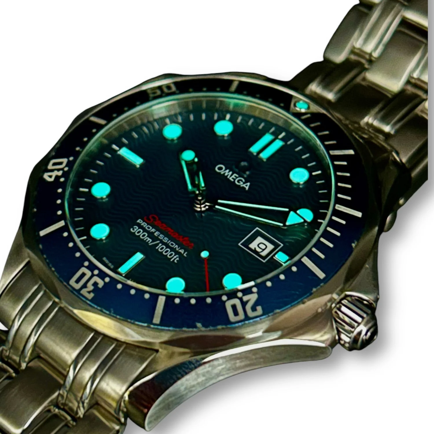 Omega Seamaster 300M 2011 GoldenEye James Bond Watch | Complete