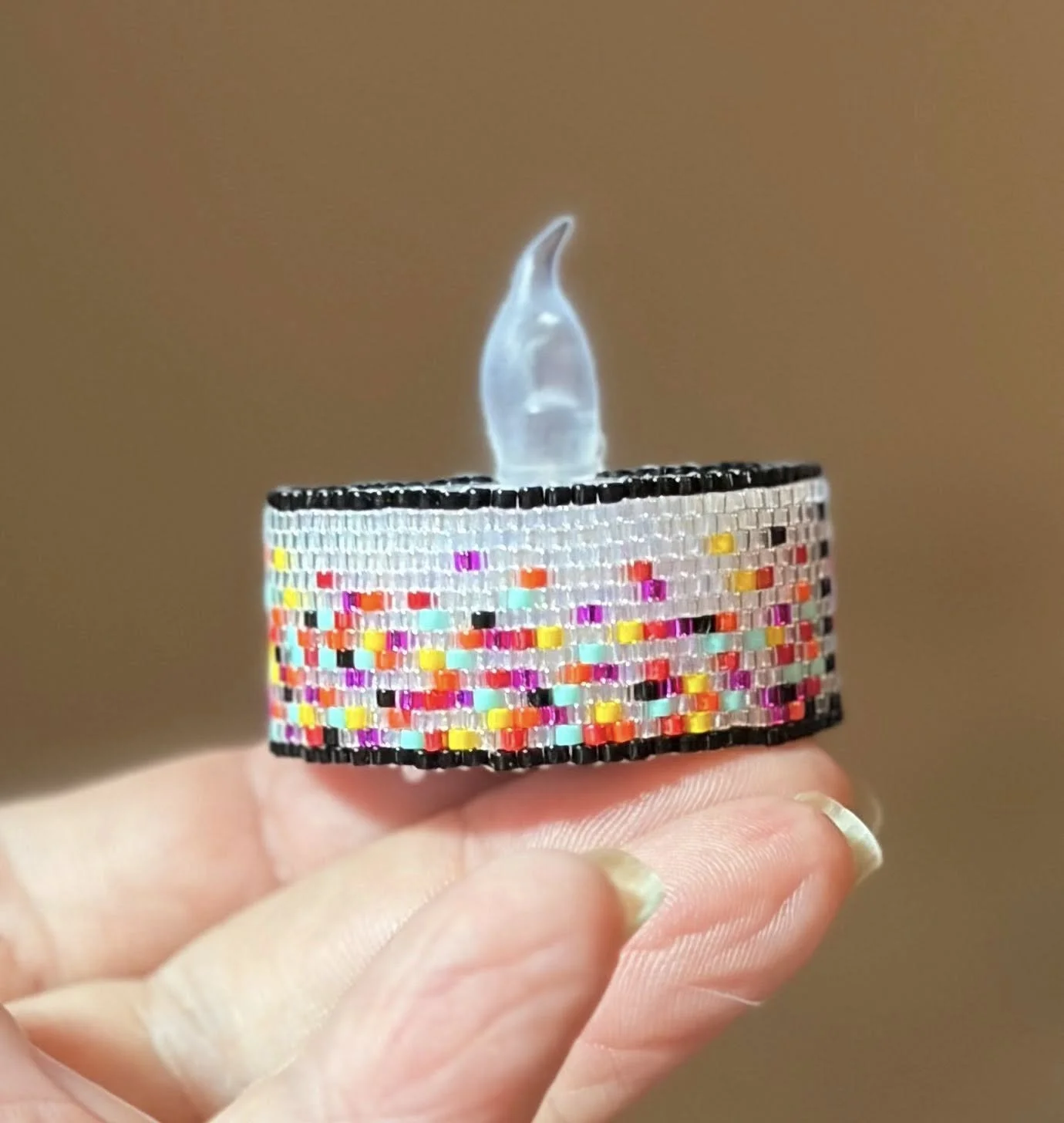 spring bead crumbs tea light.jpg