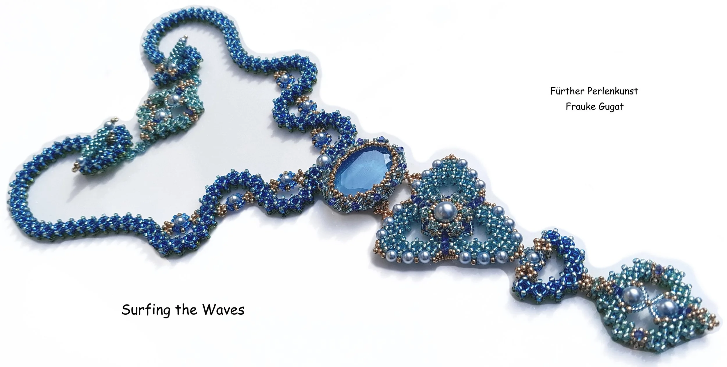 Surfing the Waves Necklace Frauke Gugat-Zoom Only