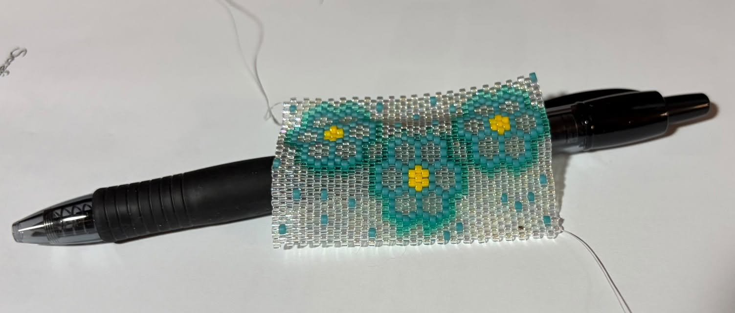 They Come in Threes Pen Wrap