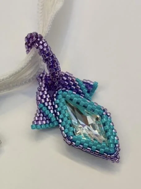 deco kite crystal teal.jpg