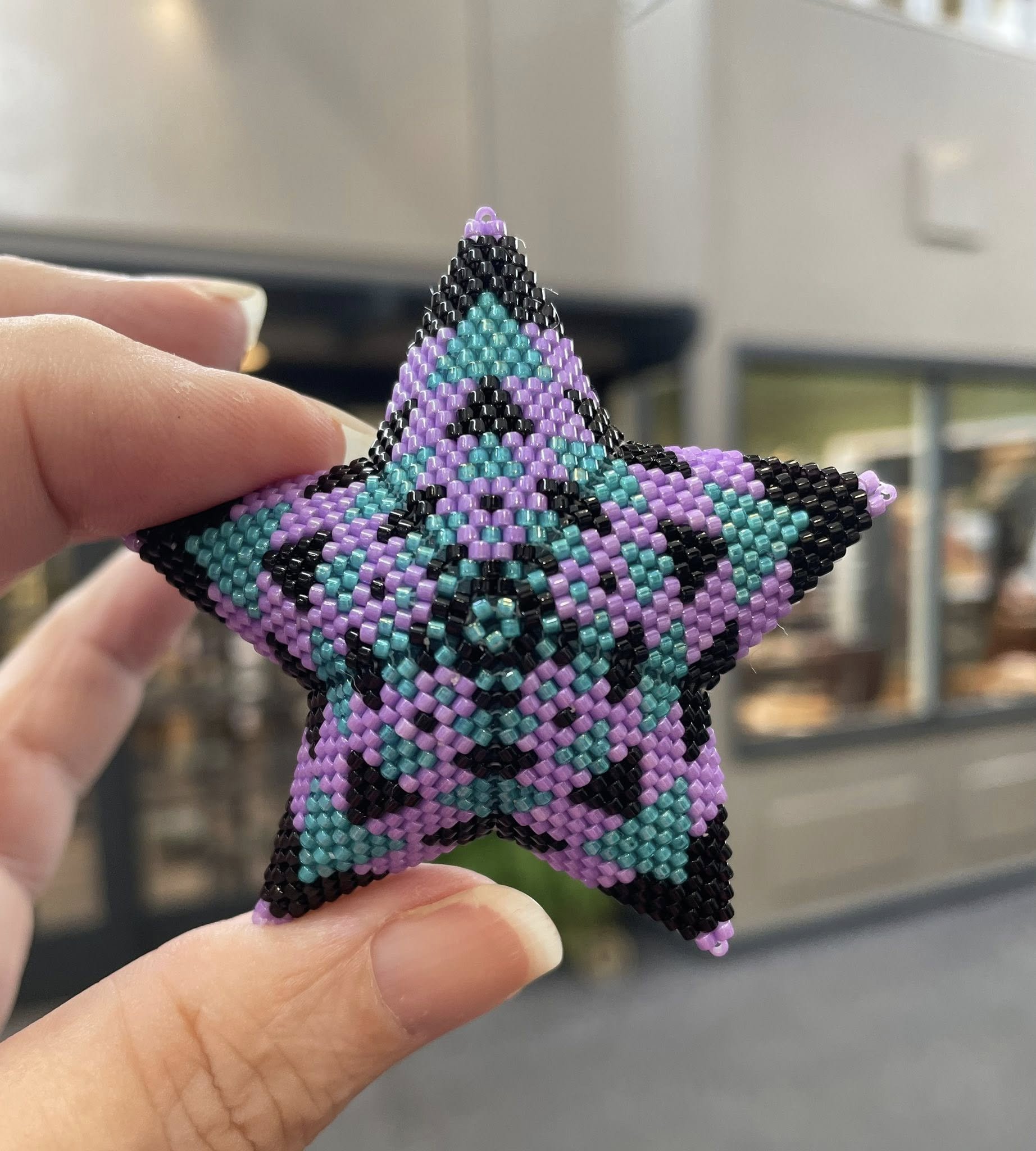 echo star black.jpg