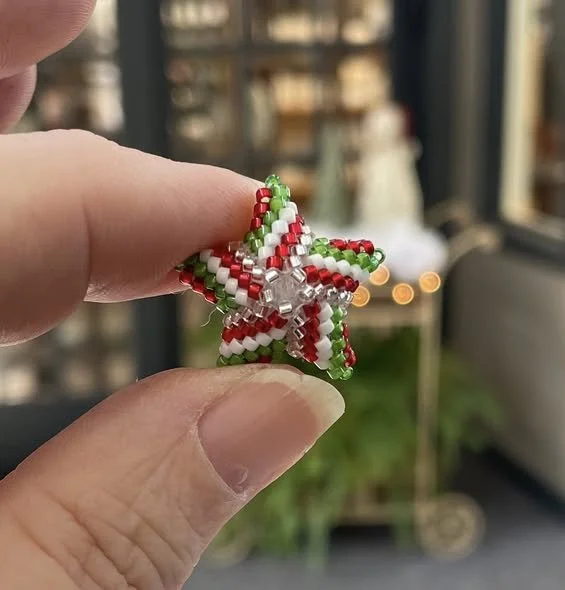 miniest christmas 3.jpg