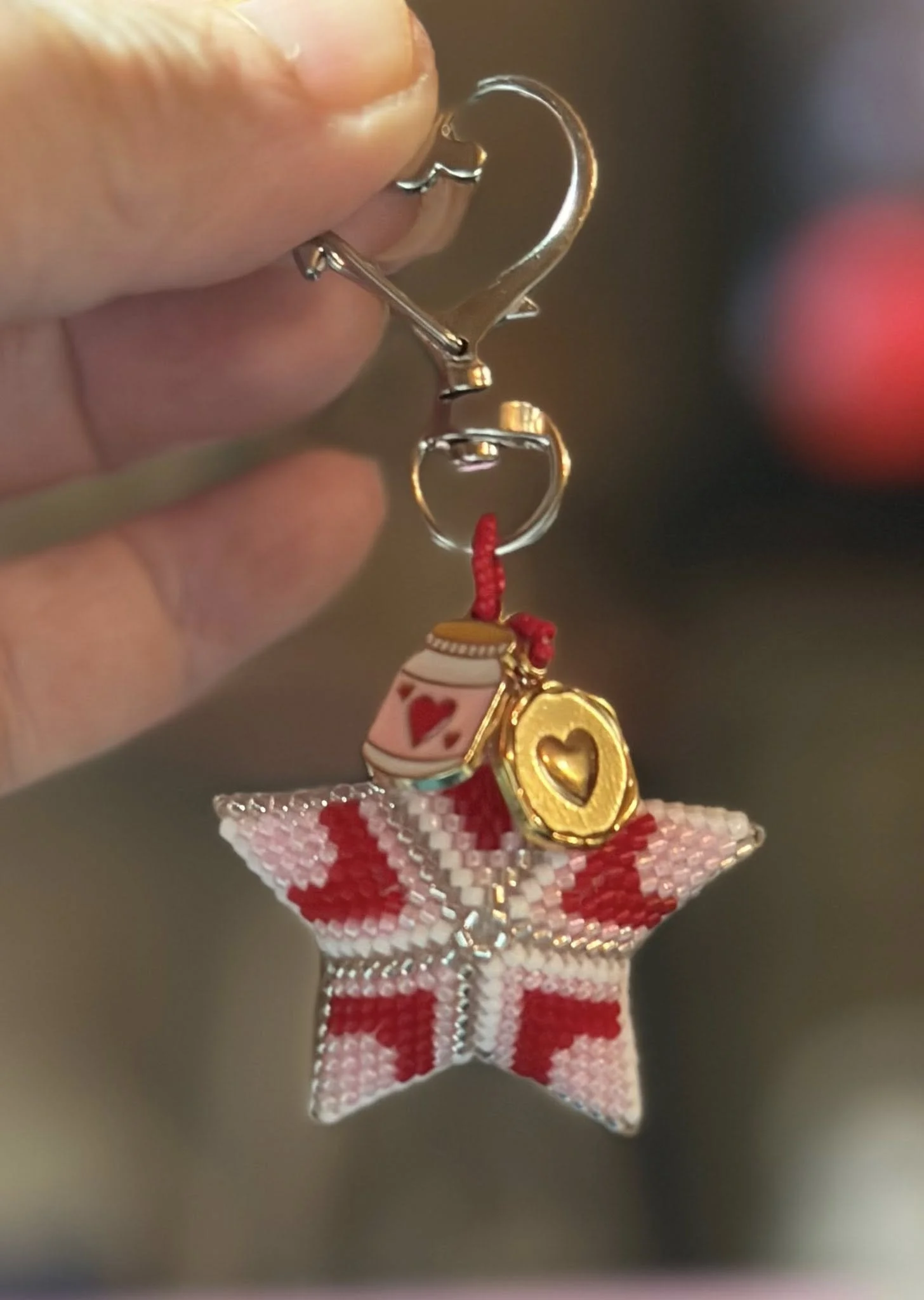 semi mini valentine star with clasp.jpg